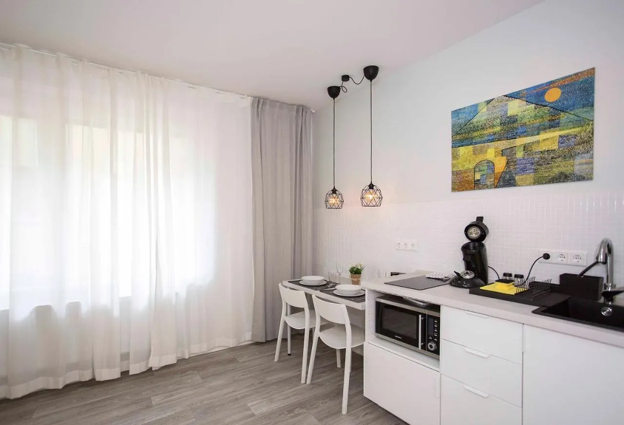 Zentral Gelegene, Helle Studio Apartments Nürnberg